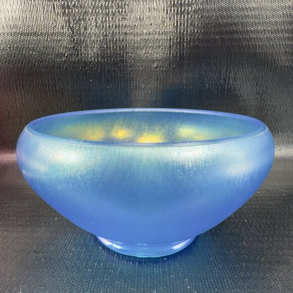 Fenton Celeste Stretch Glass Blue Iridescent Console Bowl Dish Shiny Finish Bowl - Picture 14 of 14